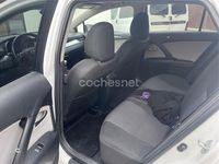 Käytetty Toyota Avensis Business Edition 143 HP (105 kW) 2017 Valkoinen Farmari