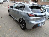 Usado Peugeot 208 Allure 100 CV (73 kW) 2024 Gris / plata Utilitario