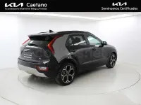 Usado Kia Niro 141 CV (103 kW) 2024 Naranja SUV