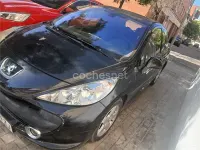 Usado Peugeot 207 90 CV (66 kW) 2008 Negro Berlina