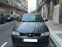 Usado Seat Ibiza Stella 68 CV (50 kW) 2001 Negro Utilitario