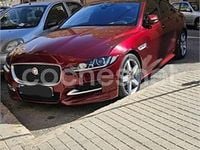 Usado Jaguar XE R-Sport 180 CV (132 kW) 2015 Granate Berlina
