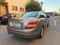 Usado Mercedes C220 Elegance 170 CV (125 kW) 2007 Beige Berlina