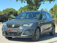 Usado Seat Arona FR 115 CV (84 kW) 2025 Gris / plata SUV