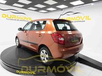 Usado Skoda Fabia 80 CV (58 kW) 2009 Naranja Berlina