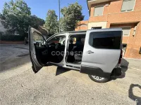 Usado Peugeot Rifter Active 100 CV (73 kW) 2020 Gris / plata Monovolumen