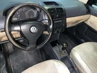 Begagnad VW Polo Highline 105 HK (77 kW) 2008 Svart Halvkombi