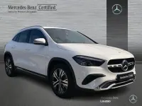 Usado Mercedes GLA200 150 CV (110 kW) 2024 Blanco polar SUV