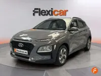 Usado Hyundai Kona Style 141 CV (103 kW) 2021 Gris SUV