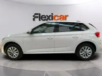 Usado Skoda Kamiq Selection 116 CV (85 kW) 2024 Blanco SUV