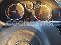 Usado Opel Corsa Selective 75 CV (55 kW) 2014 Gris / plata Utilitario