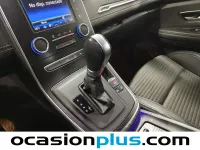 Usado Renault Scénic IV Zen 140 CV (102 kW) 2020 Rojo Monovolumen