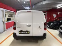Usado Citroën Berlingo 75 CV (55 kW) 2017 Blanco Monovolumen