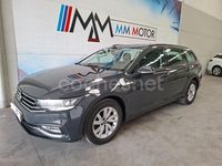 Usado VW Passat 122 CV (89 kW) 2020 Gris / plata Familiar