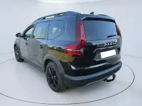 Usado Dacia Jogger Extreme 100 CV (73 kW) 2023 Negro Monovolumen