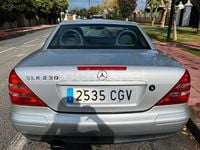 Usado Mercedes SLK230 197 CV (144 kW) 2000 Gris / plata Descapotable