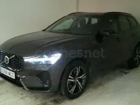 Usado Volvo XC60 Core 197 CV (144 kW) 2023 Gris / plata SUV