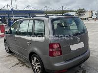 Usado VW Touran Edition 105 CV (77 kW) 2008 Gris / plata Monovolumen