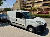 Usado Fiat Doblò 90 CV (66 kW) 2011 Blanco Monovolumen