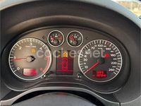 Usado Audi A3 Attraction 100 CV (73 kW) 2003 Negro Utilitario