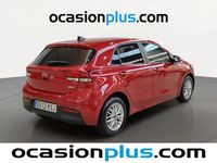 Usado Kia Rio 101 HP (74 kW) 2018 Vermelho Citadino