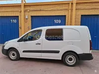 Usado Citroën Berlingo XTR 100 CV (73 kW) 2016 Blanco Monovolumen