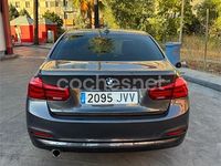 Usado BMW 318 143 CV (105 kW) 2016 Gris / plata Berlina