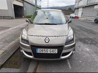 Usado Renault Scénic III 105 CV (77 kW) 2010 Beige Monovolumen