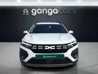 Usado Dacia Jogger Extreme 110 CV (80 kW) 2024 Blanco Monovolumen