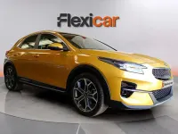 Usado Kia XCeed 120 CV (88 kW) 2021 Amarillo SUV