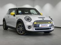 Usado Mini Cooper SE 135 kW (184 CV) 2021 Blanco Utilitario