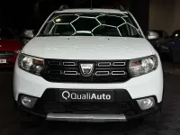 Usado Dacia Sandero Comfort 90 CV (66 kW) 2019 Blanco Utilitario
