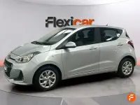 Usado Hyundai i10 66 CV (48 kW) 2017 Gris Utilitario