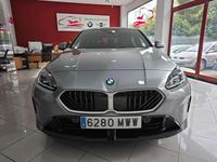 Usado BMW 120 Comfort Edition 163 CV (119 kW) 2024 Gris / plata Utilitario