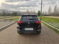 Usado VW T-Roc Advance 150 CV (110 kW) 2021 Negro SUV