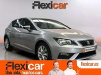 Usado Seat Leon ST Reference 110 CV (80 kW) 2018 Gris Familiar