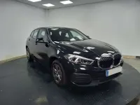 Usado BMW 116 Advantage 117 CV (86 kW) 2020 Negro Utilitario