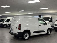 Usado Citroën Berlingo 102 CV (75 kW) 2019 Blanco Monovolumen