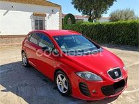 Usado Seat Leon 90 CV (66 kW) 2010 Rojo Utilitario