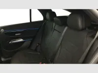 Usado Mercedes E220 197 CV (144 kW) 2025 Plateado Familiar
