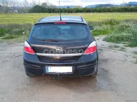 Usado Opel Astra Enjoy 100 CV (73 kW) 2006 Negro Berlina
