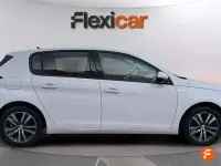 Usado Peugeot 308 Style 130 CV (95 kW) 2020 Blanco Berlina