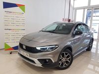 Usado Fiat Tipo Cross 101 CV (74 kW) 2022 Gris / plata Berlina