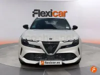 Usado Alfa Romeo Junior 136 CV (100 kW) 2025 Gris / plata SUV