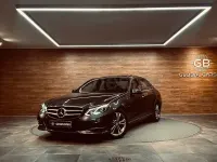 Usado Mercedes E300 Avantgarde 231 CV (169 kW) 2014 Gris / plata Berlina