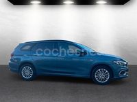 Usado Fiat Tipo 101 CV (74 kW) 2021 Azul Familiar