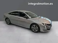 Usado Peugeot 508 Allure 130 CV (95 kW) 2022 Gris / plata Berlina