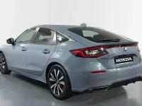 Usado Honda Civic Elegance 184 CV (135 kW) 2025 Gris Berlina