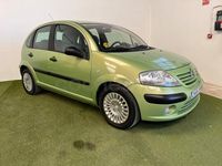 Usado Citroën C3 Exclusive 75 CV (55 kW) 2005 Verde Berlina