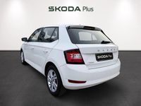 Usado Skoda Fabia Ambition 95 CV (69 kW) 2021 Blanco Berlina